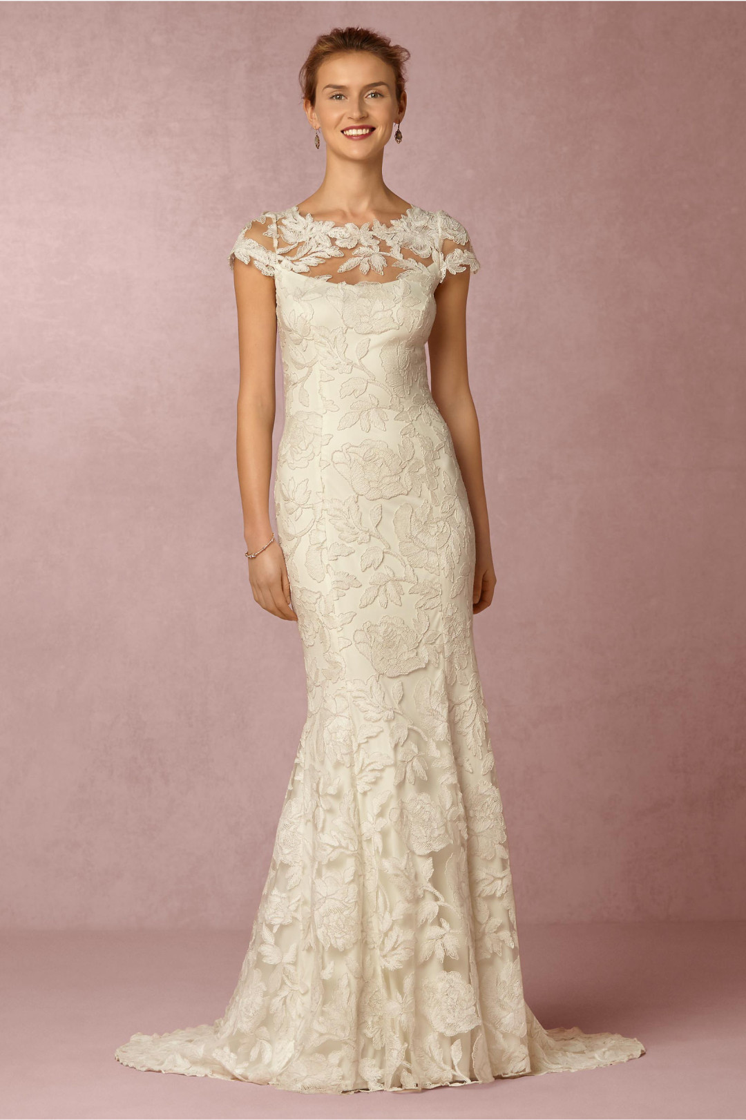 Beautiful and Budget-Friendly Wedding Dresses!