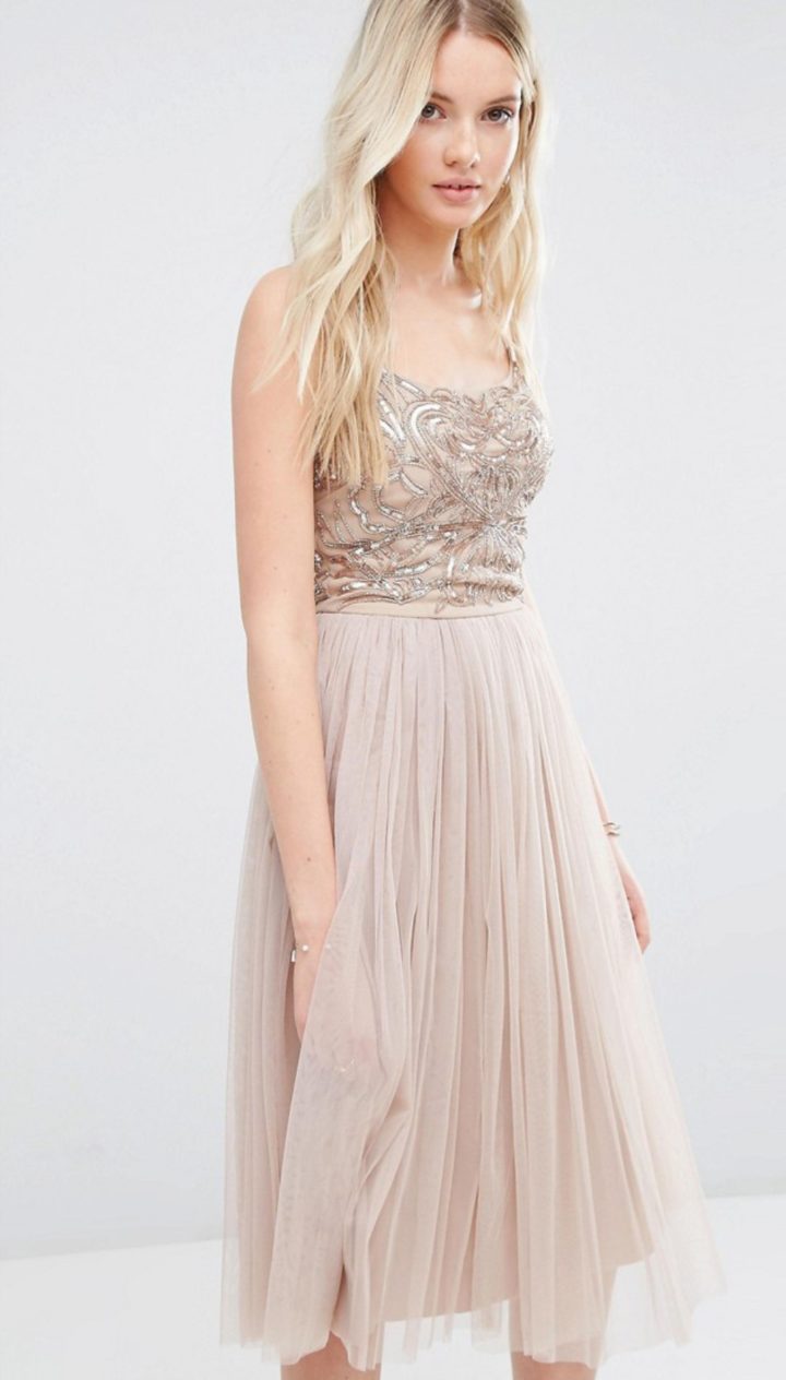 Sparkle and Tulle Wedding Style Inspiration - Dress for the Wedding