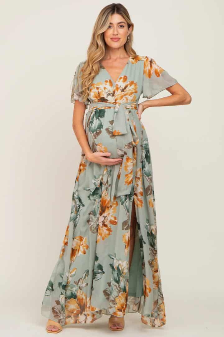 The Most Stylish Maternity Dresses for Wedding Guests - Dress for the ...